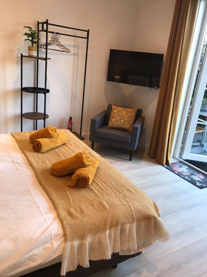 Etoile Aan Zee Hotel Vrouwenpolder Ngoại thất bức ảnh