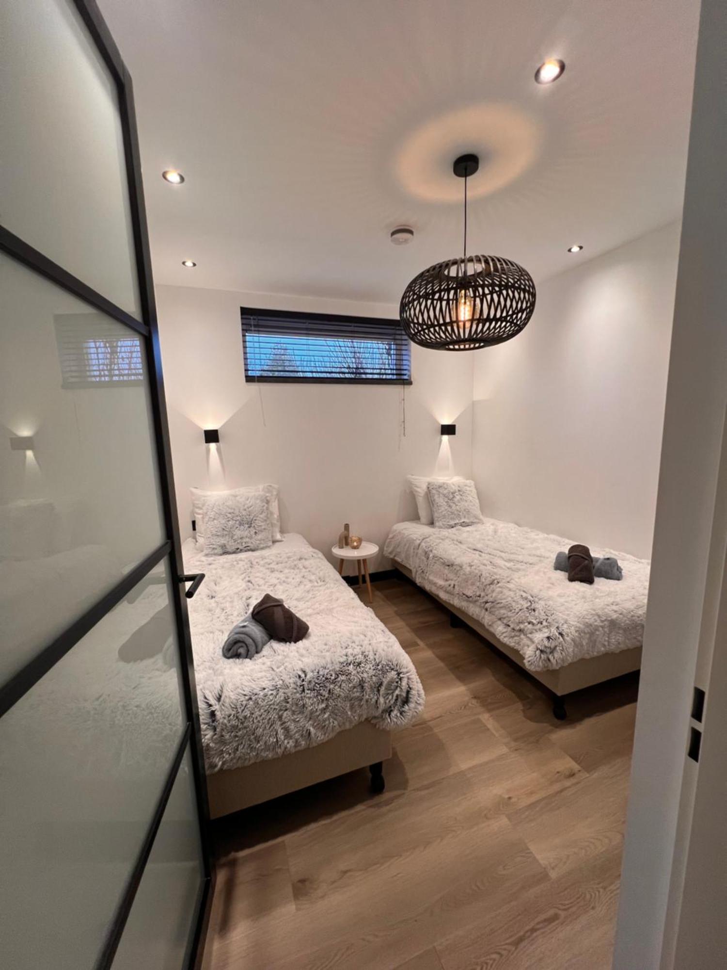 Etoile Aan Zee Hotel Vrouwenpolder Ngoại thất bức ảnh