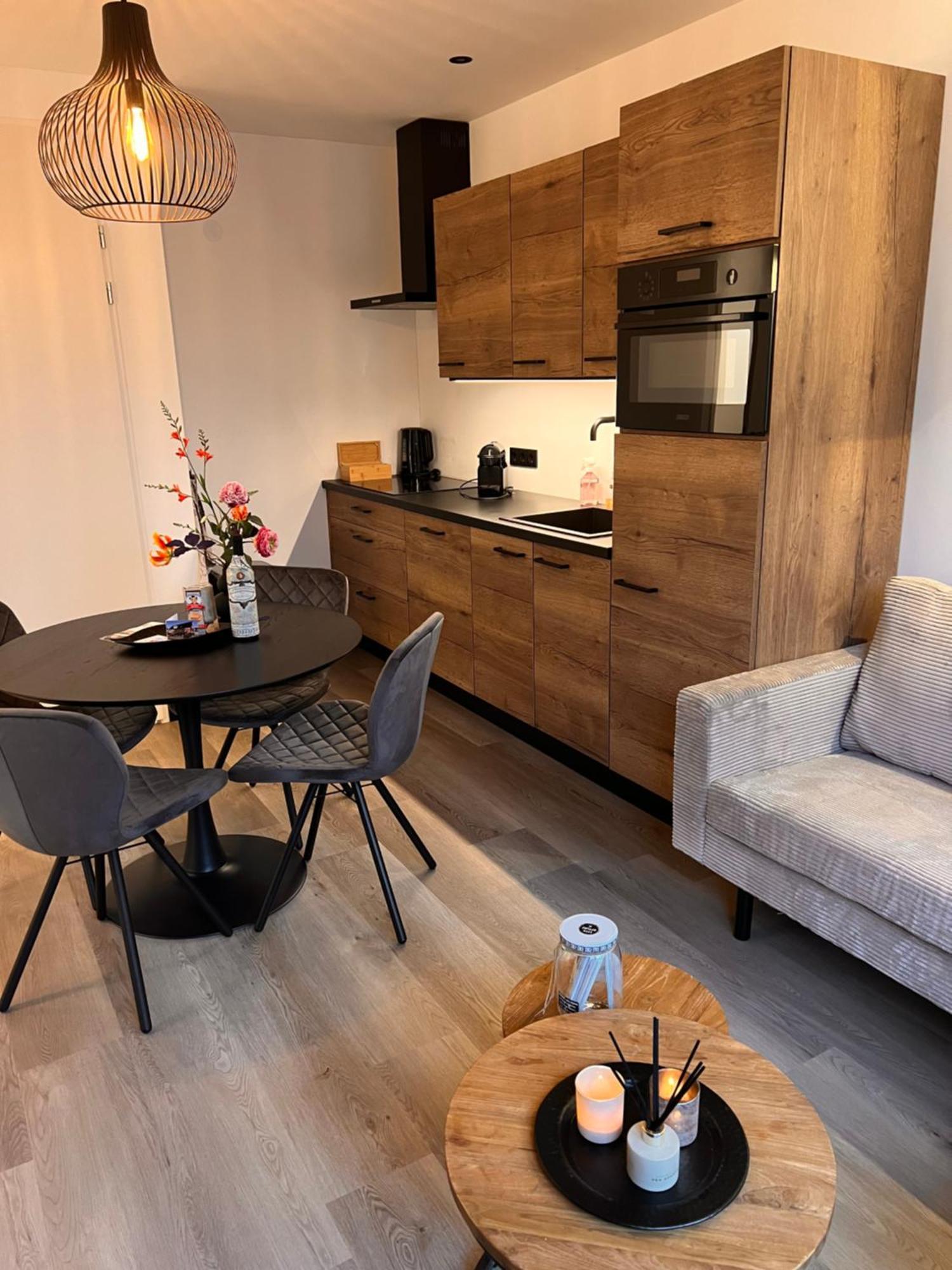 Etoile Aan Zee Hotel Vrouwenpolder Ngoại thất bức ảnh