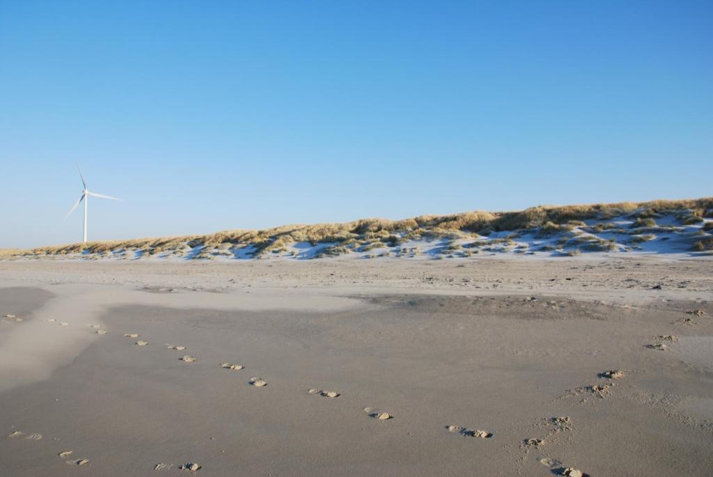 Etoile Aan Zee Hotel Vrouwenpolder Ngoại thất bức ảnh